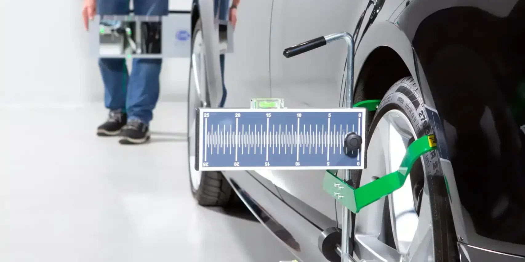 Airbag Sistemleri ile Ön Cam Arasındaki Bağlantı
